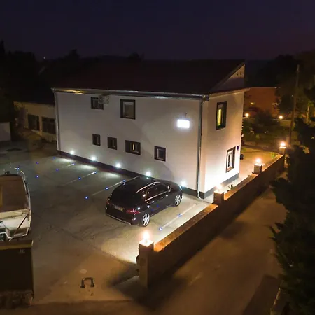 Apartment Jeli Starigrad Paklenica