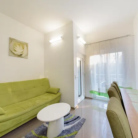 Apartment Jeli