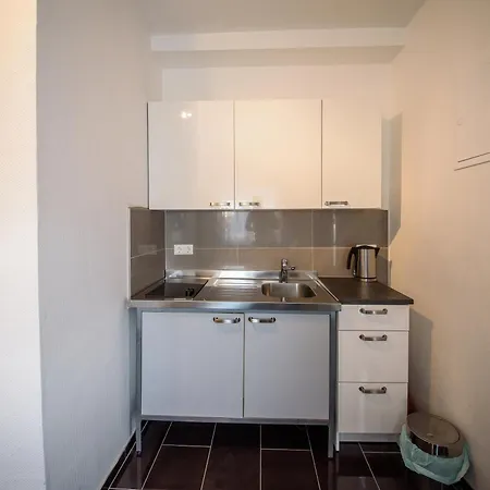 Apartment Jeli *