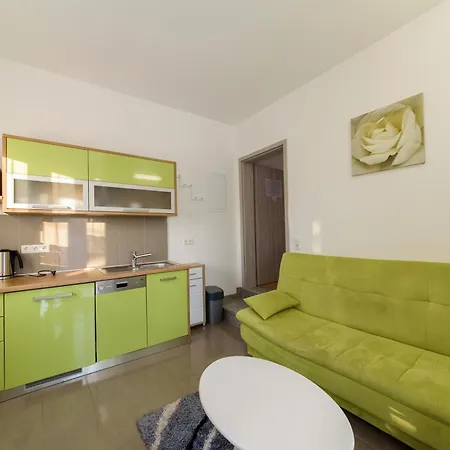 Apartment Jeli Starigrad Paklenica