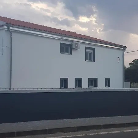 Apartment Jeli
