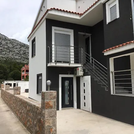 Apartment Jeli Starigrad Paklenica