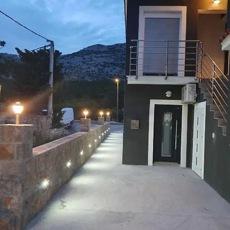 Jeli Apartment Starigrad Paklenica