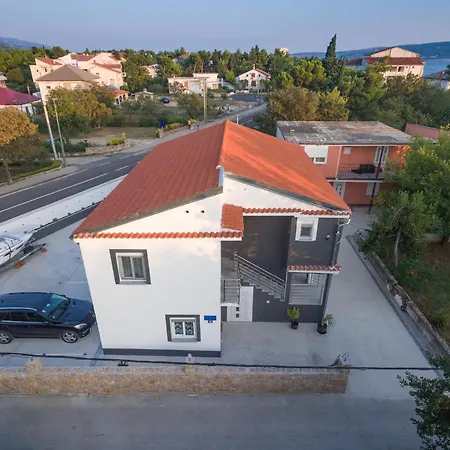Apartment Jeli