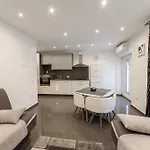 Jeli * Starigrad Paklenica