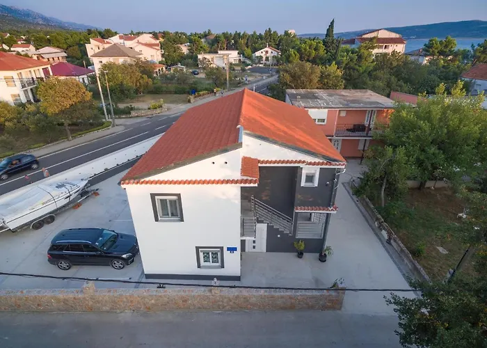 Διαμέρισμα Jeli